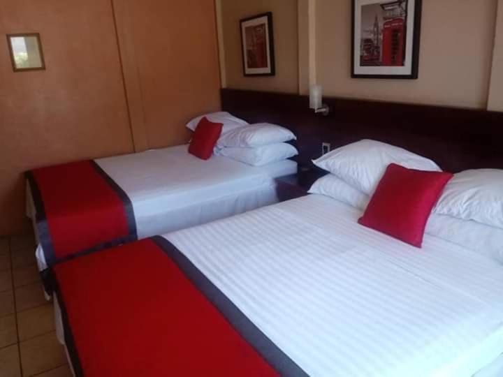 Hotel Boutique Malibu Los Suenos Tigre  Eksteriør billede